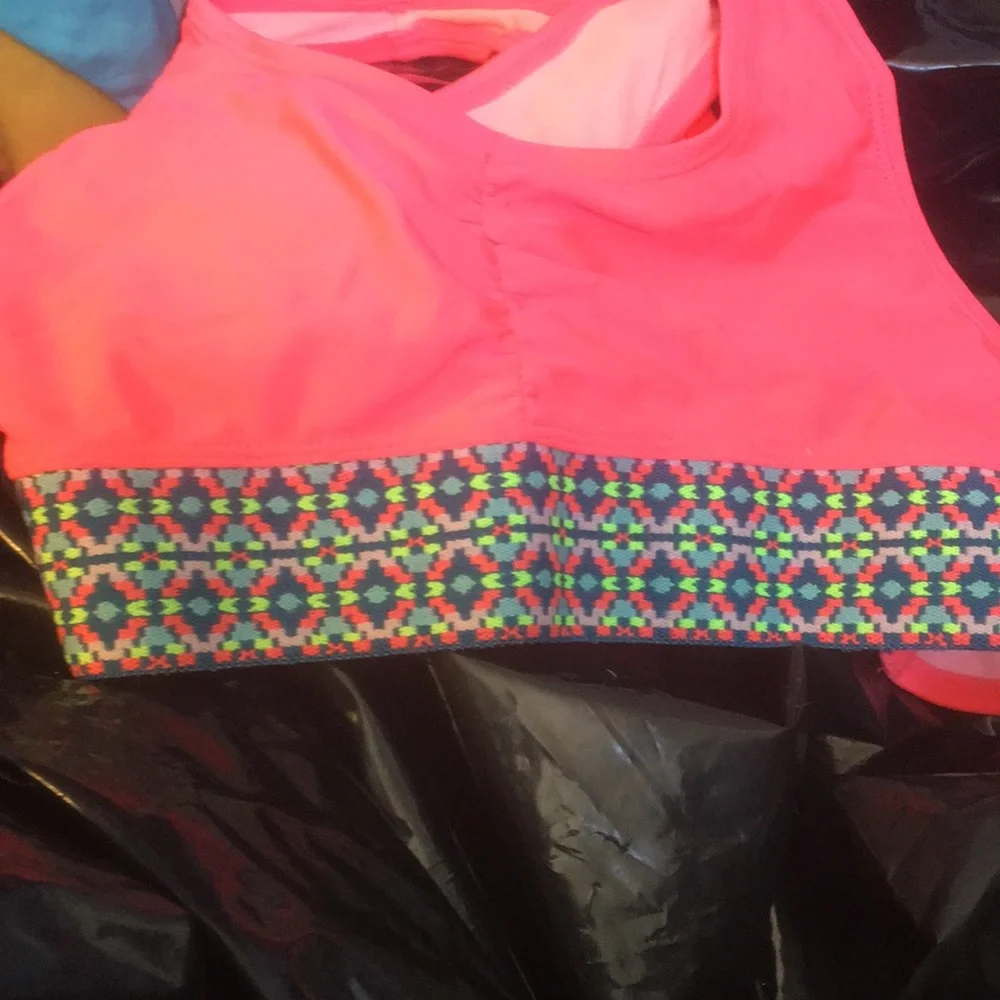 FINAL MARKDOWN Girls cat & jack swimsuit top large